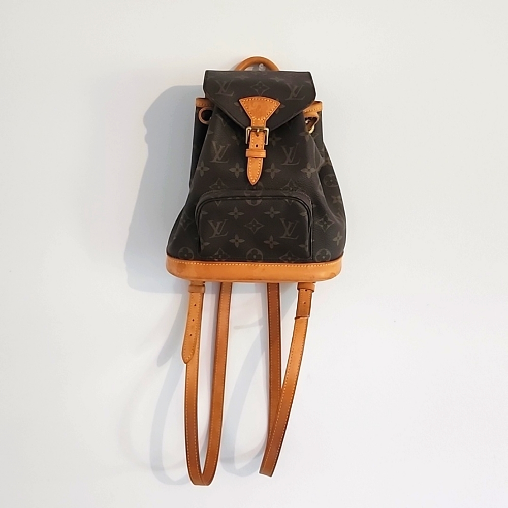 Louis Vuitton Vintage Montsouris Backpack Monogram Canvas PM